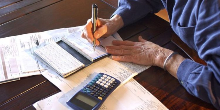 Συντάξεις δημοσίου vs ιδιωτικού: Οι βασικές διαφορές