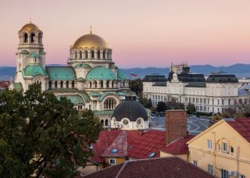 ΕΕ: Η Βουλγαρία μπαίνει στην Ευρωζώνη από το 2026