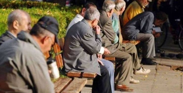 Συνταξιούχοι: Κατάργηση παρακράτησης ΕΑΣ και επανυπολογισμός