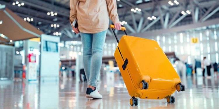 Ευρωπαϊκή Ένωση: Νέες χρεώσεις χειραποσκευών στις αεροπορικές εταιρείες – προσαρμογή και προβληματισμός