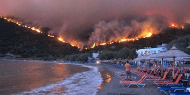 Διάψευση από αστυνομία και πυροσβεστική για προσαγωγές τούρκων πολιτών στη Χίο