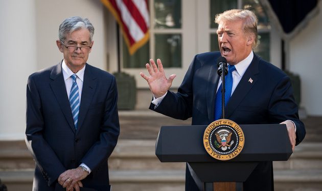 Ντόναλντ Τραμπ κατά Fed: Ζητά άμεσα μείωση επιτοκίων κατά 1 μονάδα
