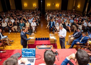 Debate House: Με επιτυχία ολοκληρώθηκε το μεγαλύτερο καλοκαιρινό πολιτικό debate του 2025