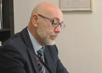 Γιώργος Λυράκος Καύσωνας στην πόλη