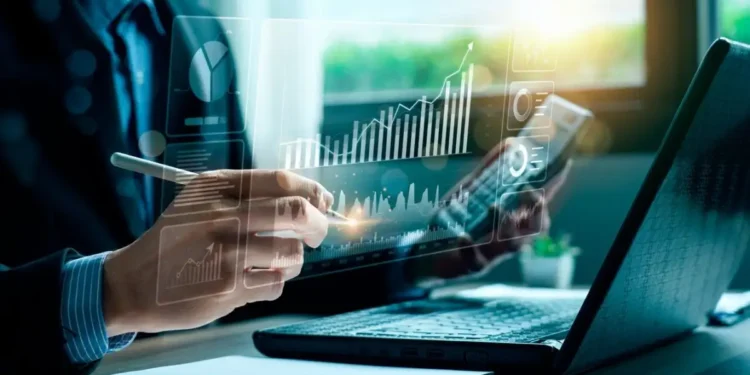 ΙΟΒΕ: Στο 2,2% η ανάπτυξη το 2025 – Προβλέψεις για ανεργία, πληθωρισμό και επενδύσεις