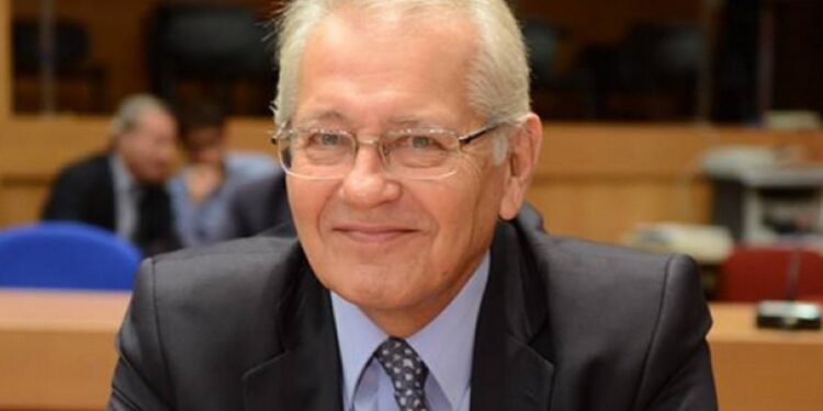 Δημήτρης Κωνσταντάρας