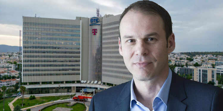 Κώστας Νεμπής