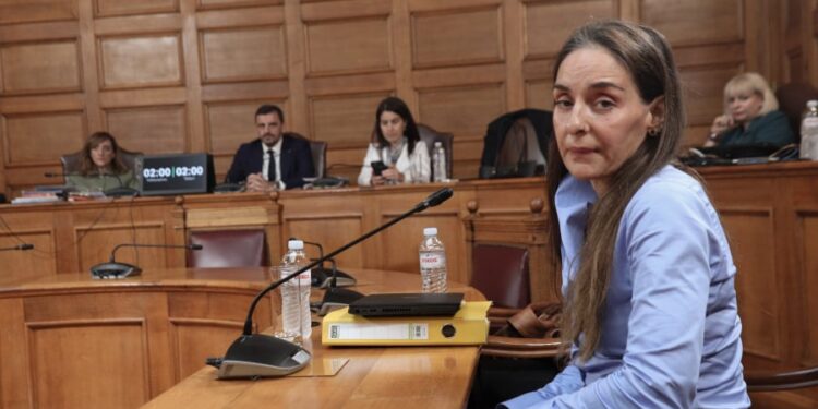 Η Παρασκευή Τυχεροπούλου στην εξεταστική για το σκάνδαλο ΟΠΕΚΕΠΕ