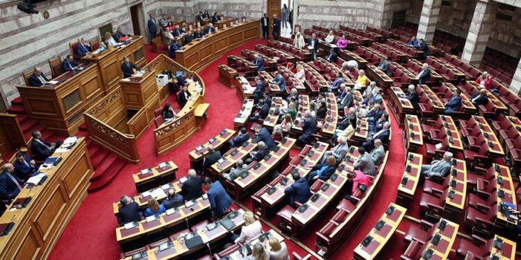 κατά πλειοψηφία έγινε η τροπολογία για το μνημείο του Άγνωστου Στρατιώτη