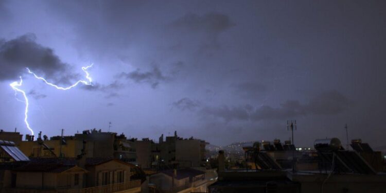 Καταιγίδα - Αττική