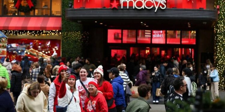 Black Friday: Οι Αμερικανοί ξόδεψαν ποσό ρεκόρ σε διαδικτυακές αγορές