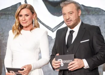 Κατερίνα Καραβάτου: Ο μόνος άντρας με τον οποίο θα παρουσίαζα εκπομπή είναι ο Χρήστος Φερεντίνος