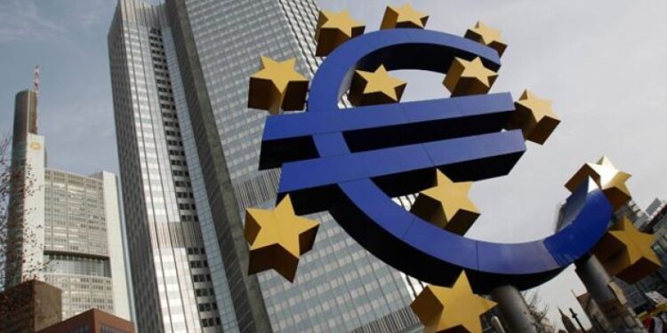 Eurostat: Άνοδος 22,3% στο πραγματικό διαθέσιμο εισόδημα των Ελλήνων την τελευταία εξαετία