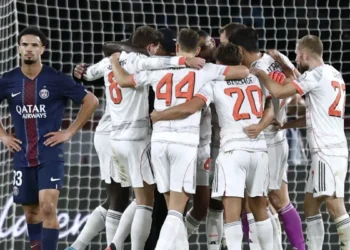 Οι παίκτες της Μπάγερν Μονάχου πανηγυρίζουν /REUTERS/Benoit Tessier