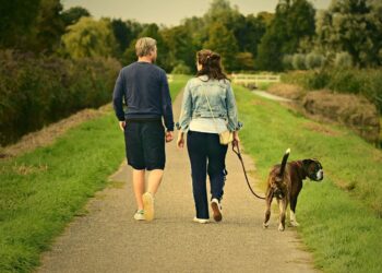 Χρειάζονται όντως 10.000 βήματα τη μέρα; Τι δείχνει νέα έρευνα για τον εγκέφαλο