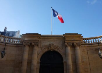 Ελλάδα: Η πρόωρη αποπληρωμή δανείου «ανακουφίζει» τη Γαλλία