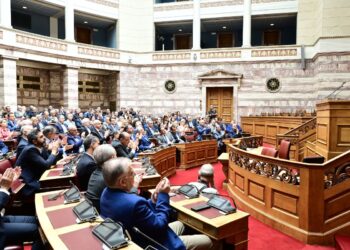 Βουλευτές της ΝΔ ζητούν παρεμβάσεις στην αγορά ενέργειας