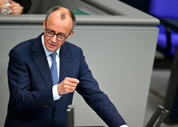 Φρίντριχ Μερτς