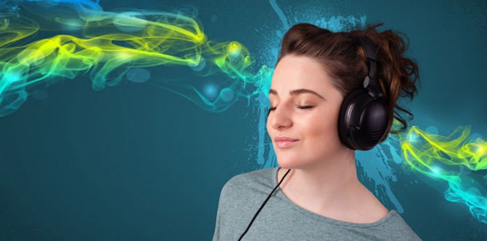 Μπορεί η μουσική να προστατεύσει τον εγκέφαλό σας; Μελέτη δείχνει πώς μπορεί να βοηθήσει