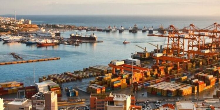 Σκληρή ανακοίνωση της κινεζικής πρεσβείας για τις δηλώσεις της νέας Αμερικανίδας πρέσβειρας για το Λιμάνι του Πειραιά