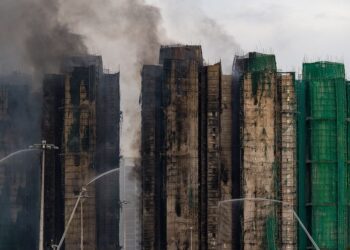 Χονγκ Κονγκ: Σύσταση ανεξάρτητης επιτροπής για τη φονική πυρκαγιά