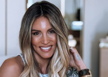 Αθηνά Οικονομάκου