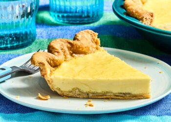 Τάρτα βανίλια χωρίς ψήσιμο με σαντιγί σφενδάμου