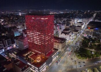 Πειραιάς: Εορταστικό πρόγραμμα με στοχευμένες δράσεις που αγκαλιάζουν όλη την πόλη