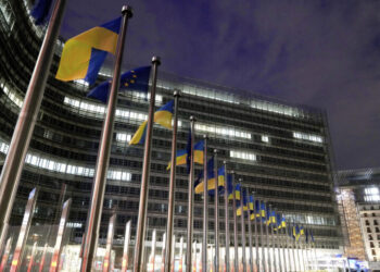 Το νέο πακέτο στήριξης της ΕΕ προς την Ουκρανία και η κάλυψη του κενού των ΗΠΑ