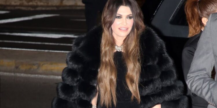 Δεξίωση της Κίμπερλι Γκιλφόιλ στο Jefferson House με παρουσία κυβέρνησης, επιχειρηματιών και γνωστών προσώπων