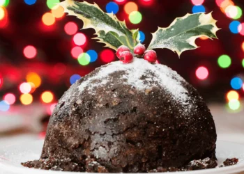 Βελούδινη σοκολατένια πουτίγκα Χριστουγέννων μόνο με 4 υλικά