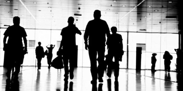 Αγορά εργασίας: Οξύνεται η έλλειψη προσωπικού σε Τουρισμό και Κατασκευές