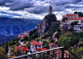 Παρνασσός – Αράχωβα: Tο απόλυτο δίδυμο των χειμερινών προορισμών