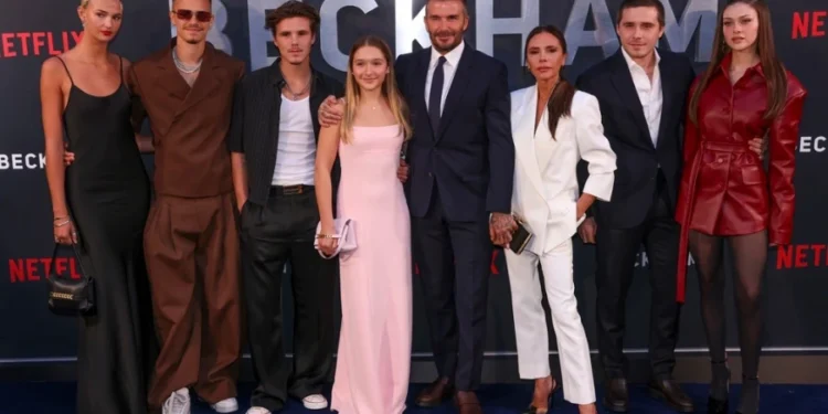 Ρήγμα στην οικογένεια Beckham: «Unfollow» στα social media και φήμες έντασης