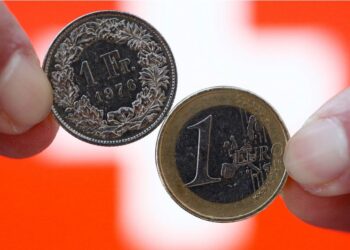 Ρύθμιση για τα δάνεια σε ελβετικό φράγκο: Μετατροπή σε ευρώ, «κούρεμα» ισοτιμίας και σταθερό επιτόκιο