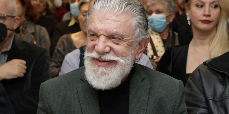 Γιάννης Βούρος,