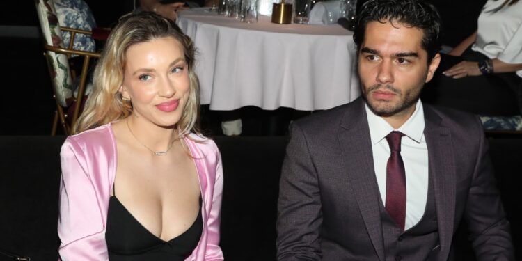 Χρήστος Μάστορας και Γαρυφαλλιά Καληφώνη