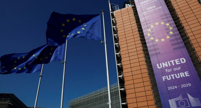 Στεγαστική κρίση: Η Κομισιόν παρουσίασε για πρώτη φορά σχέδιο για προσιτή στέγη και ρύθμιση των βραχυχρόνιων μισθώσεων