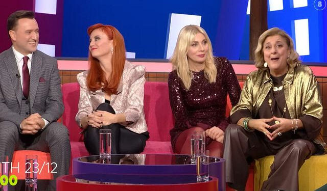 «Παρά Πέντε»: Συγκίνηση και αποθέωση στο Twitter για την τηλεοπτική επιστροφή της σειράς 20 χρόνια μετά