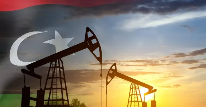 Συμφωνία-μαμούθ 25 ετών για το πετρέλαιο υπέγραψε η Λιβύη με TotalEnergies και ConocoPhillips