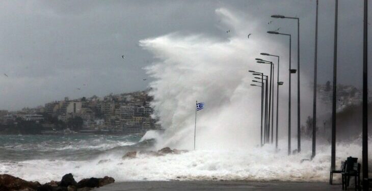 Ο καιρός σήμερα: Κρύο, χιόνια και ισχυροί βοριάδες σε μεγάλο μέρος της χώρας