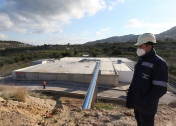  Αίγινα: Ακατάλληλο το νερό σύμφωνα με πόρισμα της Περιφερειακής Ενότητας Πειραιά