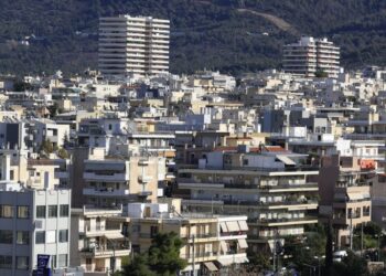 Ακίνητα: «Διπλός» ΕΝΦΙΑ φέτος για τα κλειστά σπίτια τραπεζών και Servicers