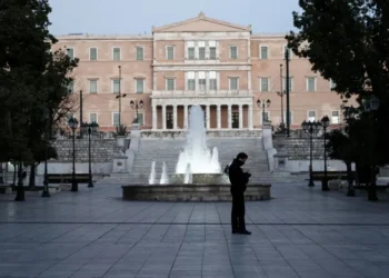 Αθήνα: Καθολική απαγόρευση δημόσιων υπαίθριων συναθροίσεων στο κέντρο της πρωτεύουσας