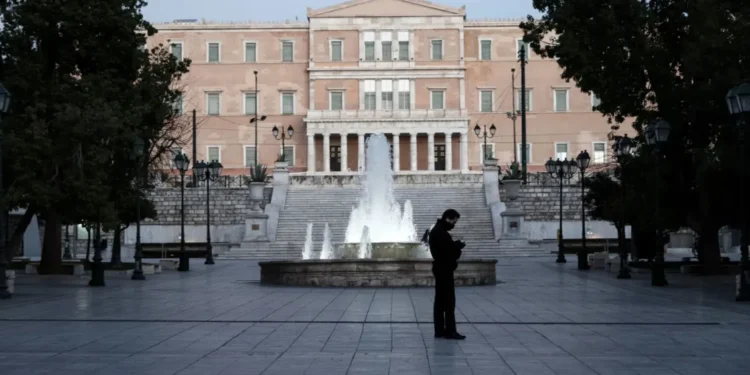 Αθήνα: Καθολική απαγόρευση δημόσιων υπαίθριων συναθροίσεων στο κέντρο της πρωτεύουσας