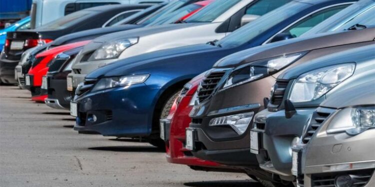 Επιδότηση για νέο αυτοκίνητο: Σχέδιο στήριξης ευάλωτων οδηγών με κίνητρα για ηλεκτρικά οχήματα