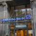Έφοδος της αστυνομίας στην Deutsche Bank: στο μικροσκόπιο οι συναλλαγές με τον Ρόμαν Αμπράμοβιτς