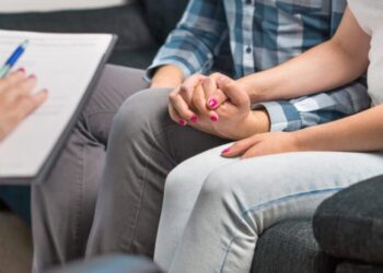 Οδηγός για χωρισμένους από την ΑΑΔΕ: Ανοίγει η πλατφόρμα για το «φορολογικό διαζύγιο»