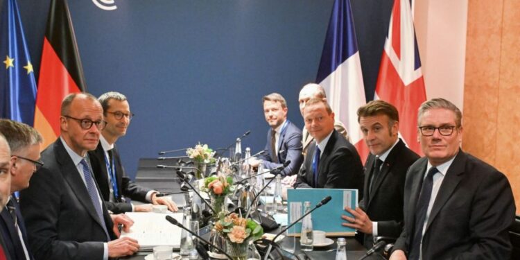 Διάσκεψη Μονάχου: Ενιαίο ευρωπαϊκό μέτωπο για άμυνα και ΝΑΤΟ – Μήνυμα στρατηγικής αυτονομίας προς τις ΗΠΑ