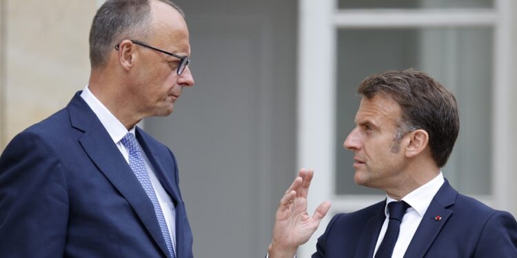 Η Ευρωπαϊκή Ένωση ετοιμάζει λίστα αντιμέτρων μετά τους νέους δασμούς 15% του Ντόναλντ Τραμπ